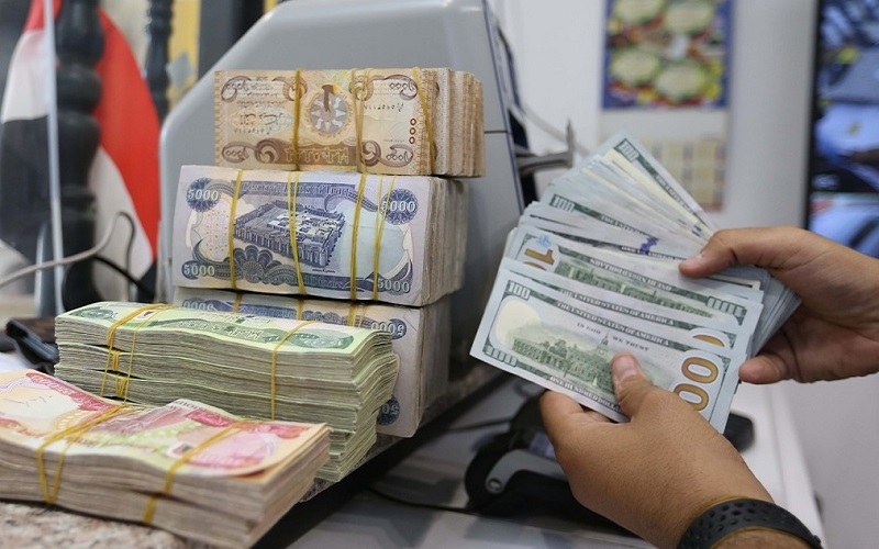 سعر صرف الدولار في العراق ليوم الأربعاء