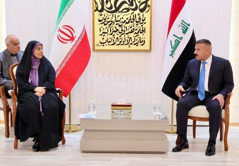 العراق يبحث مع إيران تسهيل إجراءات دخول زوار الأربعينية