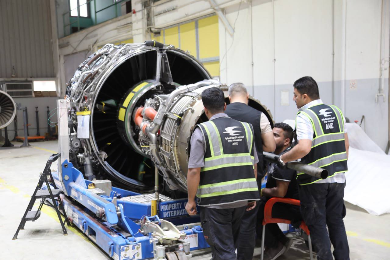الخطوط الجوية تعيد طائرة B737 MAX إلى الخدمة بعد استبدال محركها